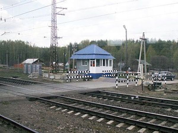 Из-за обрыва контактного провода на Октябрьской железной дороге задержан ряд поездов Из-за обрыва контактного провода на Октябрьской железной дороге задержан ряд поездов