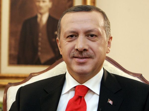 Не присоединение к еврозоне, а создание лиразоны