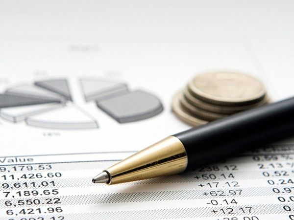 Дефицит бюджета РФ в феврале вырос в 14 раз - до 245 млрд руб по итогам двух месяцев